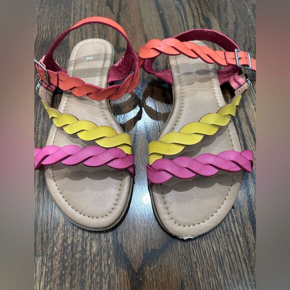 Women sandals Size 8 - Picture 2 of 4